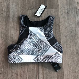 NWT Arcadia Movement Halter Bra, Black/White Small